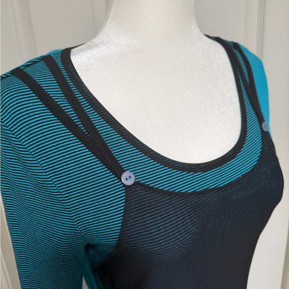 Tricotto Vibrant Blue and Black Tunic -S